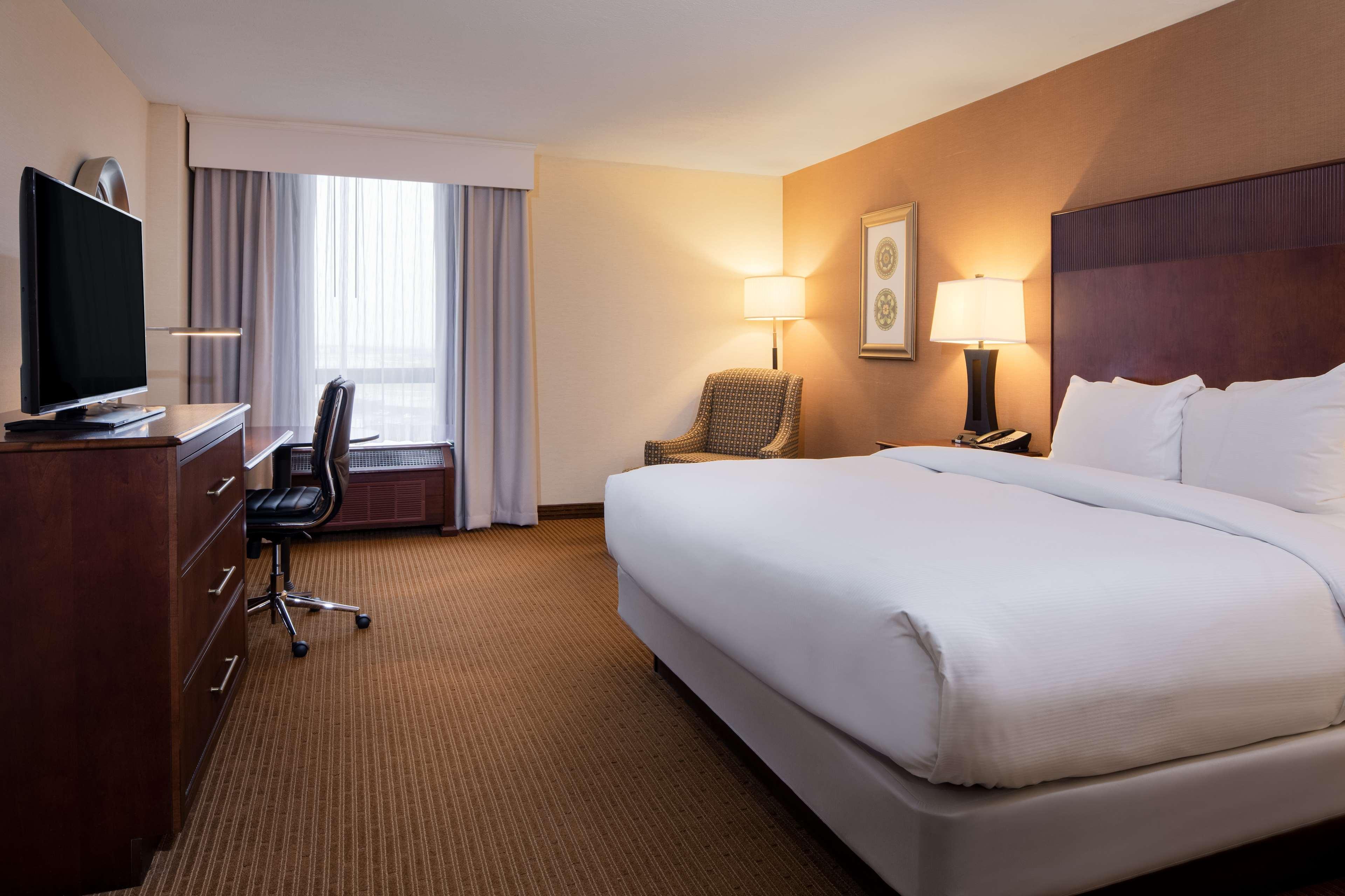 Doubletree By Hilton Philadelphia Airport Hotel Exterior foto